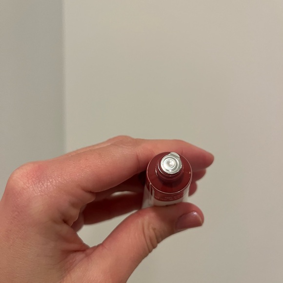 Glossier Cloud Paint in Storm - Picture 7 of 12